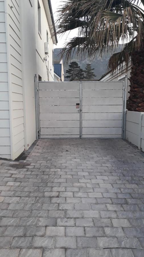 Nerf-Af Rooms And Cottage At Onrus , Hermanus Esterno foto